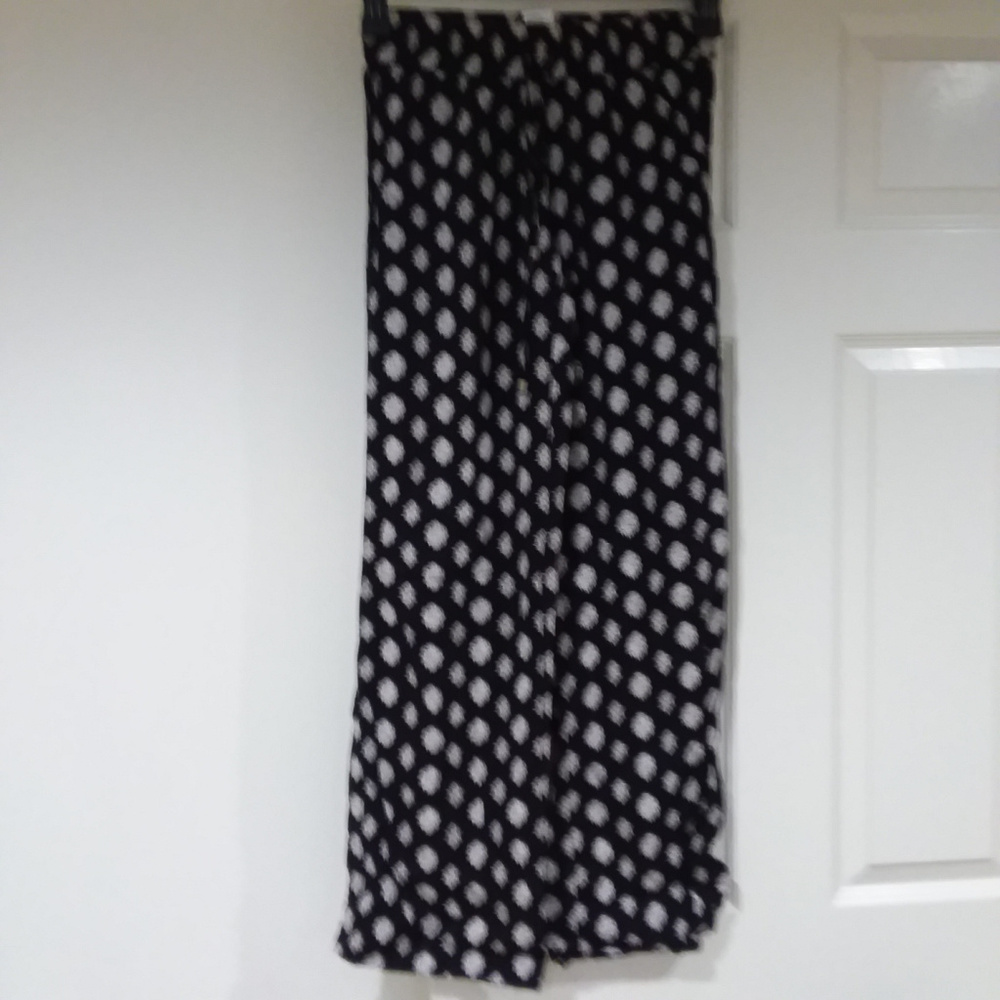 Wide leg flowy pants Size S